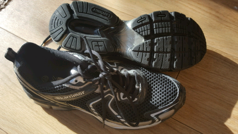 black karrimor trainers